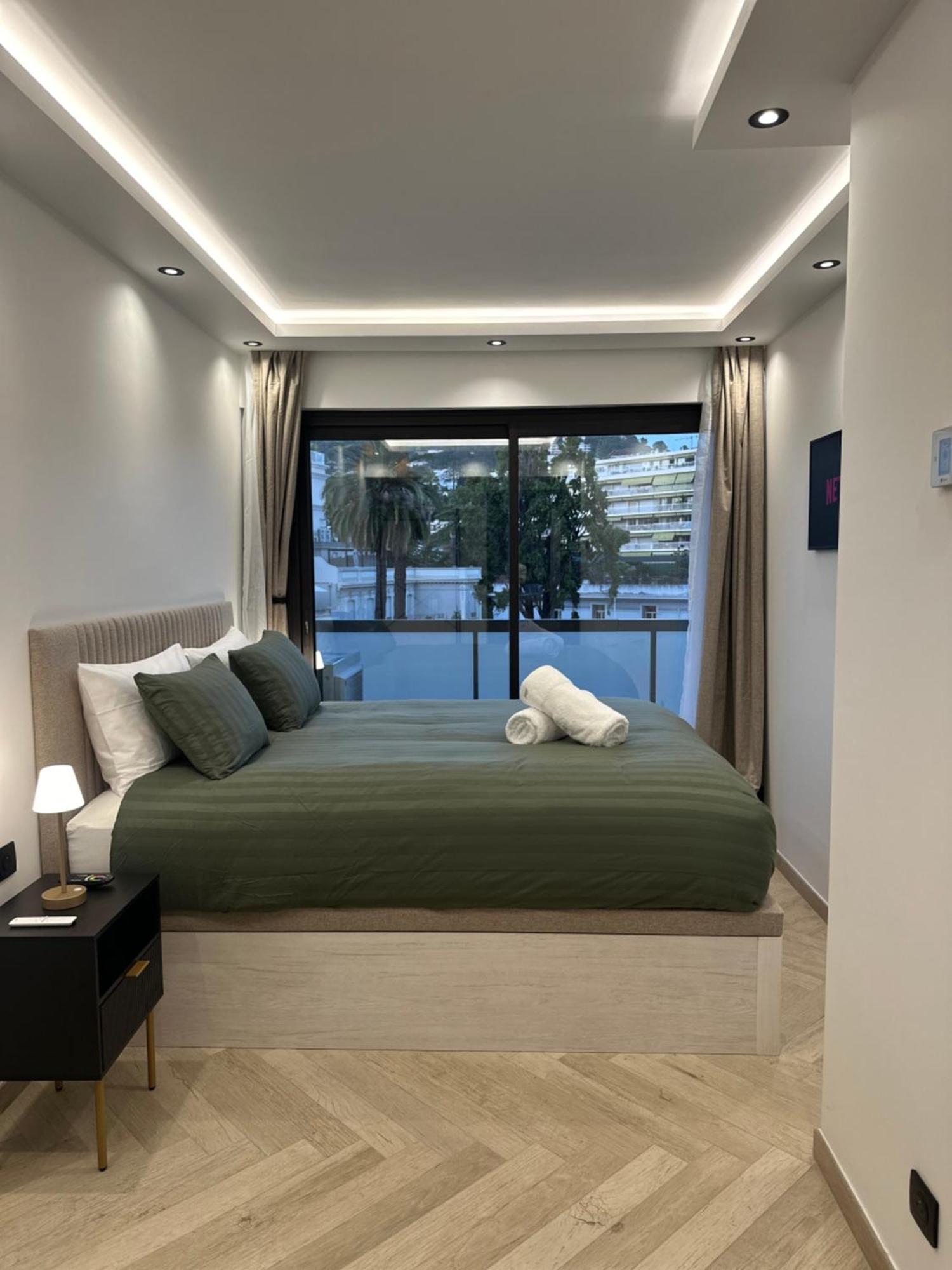 Luxueux 3 Pieces, 300 M Du Martinez Et Des Plages Apartment Cannes