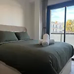 Luxueux 3 Pieces, 300 M Du Martinez Et Des Plages