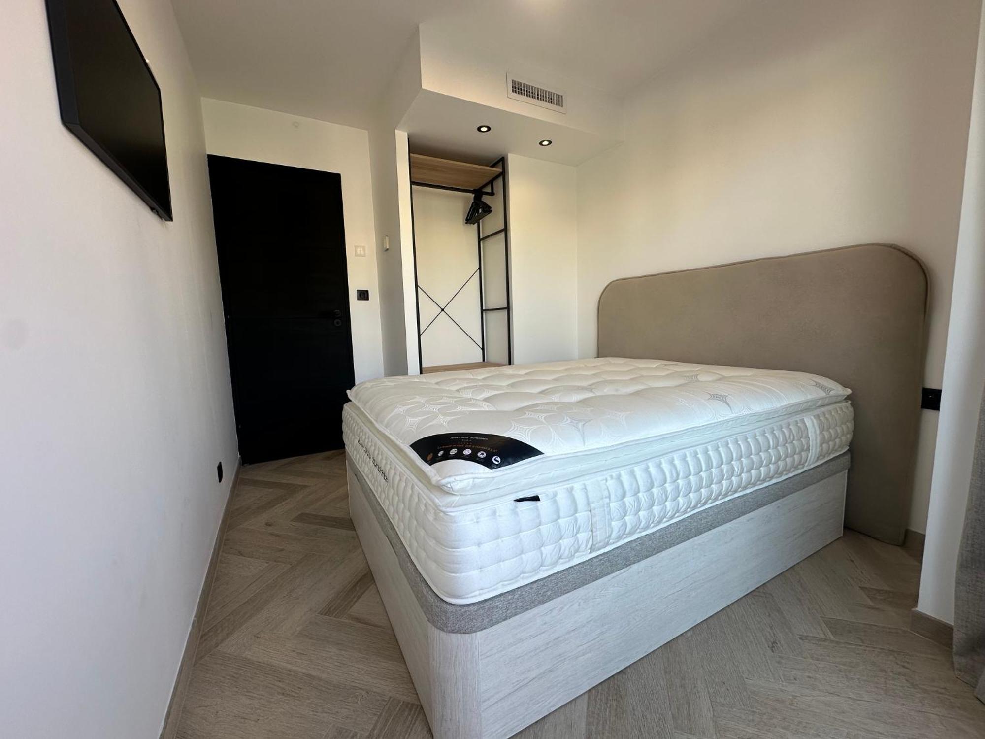 Luxueux 3 Pieces, 300 M Du Martinez Et Des Plages * Cannes