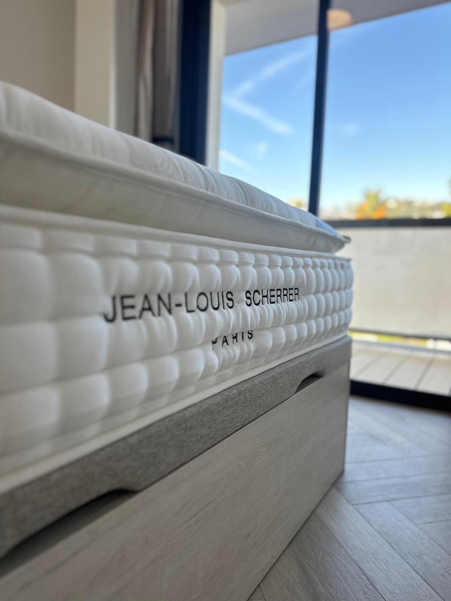 Luxueux 3 Pieces, 300 M Du Martinez Et Des Plages Cannes